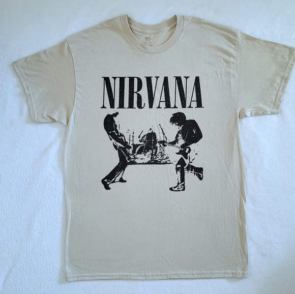 NIRVANA☸️ Two✌️ Tone Art🖼 Style Graphic Tee👕 - Picture 7 of 11